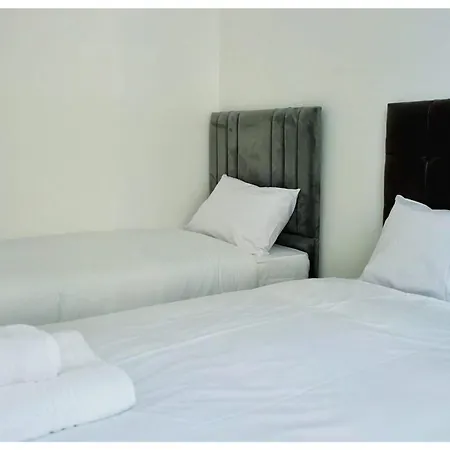 The Grandeur Mill Bradford (West Yorkshire)