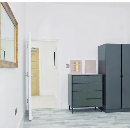 The Grandeur Mill * Bradford (West Yorkshire)