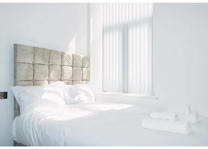 The Grandeur Mill 아파트