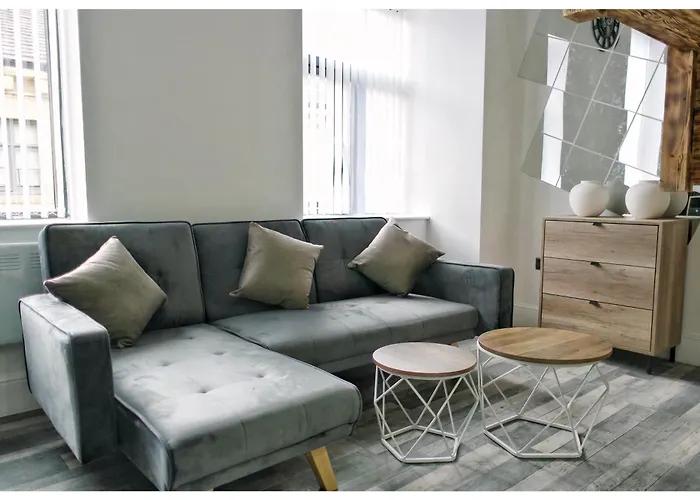 The Grandeur Mill Apartment *