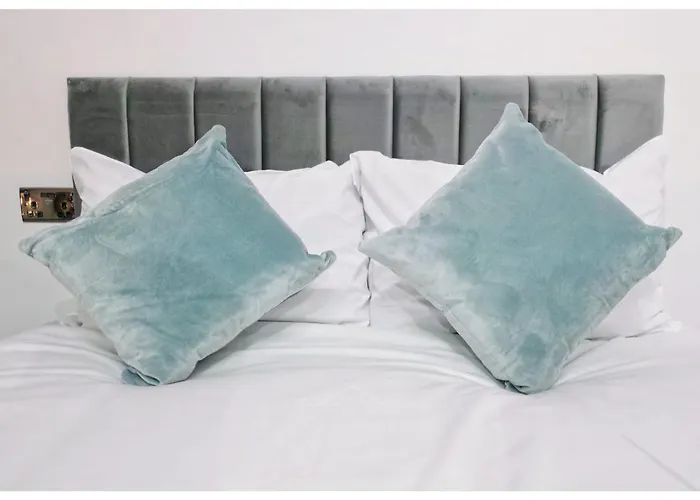 The Grandeur Mill Apartment *