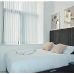 The Grandeur Mill Апартаменты Брадфорд