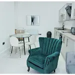 The Grandeur Mill Апартаменты
