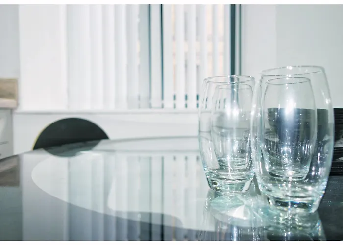 The Grandeur Mill 公寓